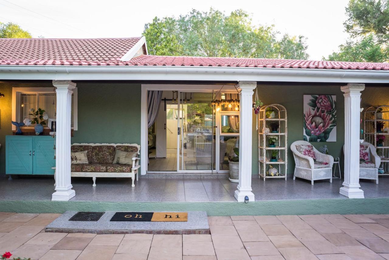 Gabbys Cottage Guesthouse Bloemfontein Ngoại thất bức ảnh